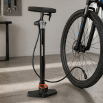 Inflador De Pie - C/ Manómetro - 160 Psi - Presta Schrader