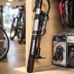 Inflador Portatil De Mano - 120psi - Presta Schrader - Image 2