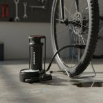 Inflador Pedal Compacto - 100psi - C/ Manometro Valvula Dual - Image 3